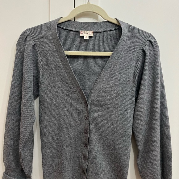 Poem and Thread brand gray bishop sleeve cardigan size Small - Picture 2 of 2